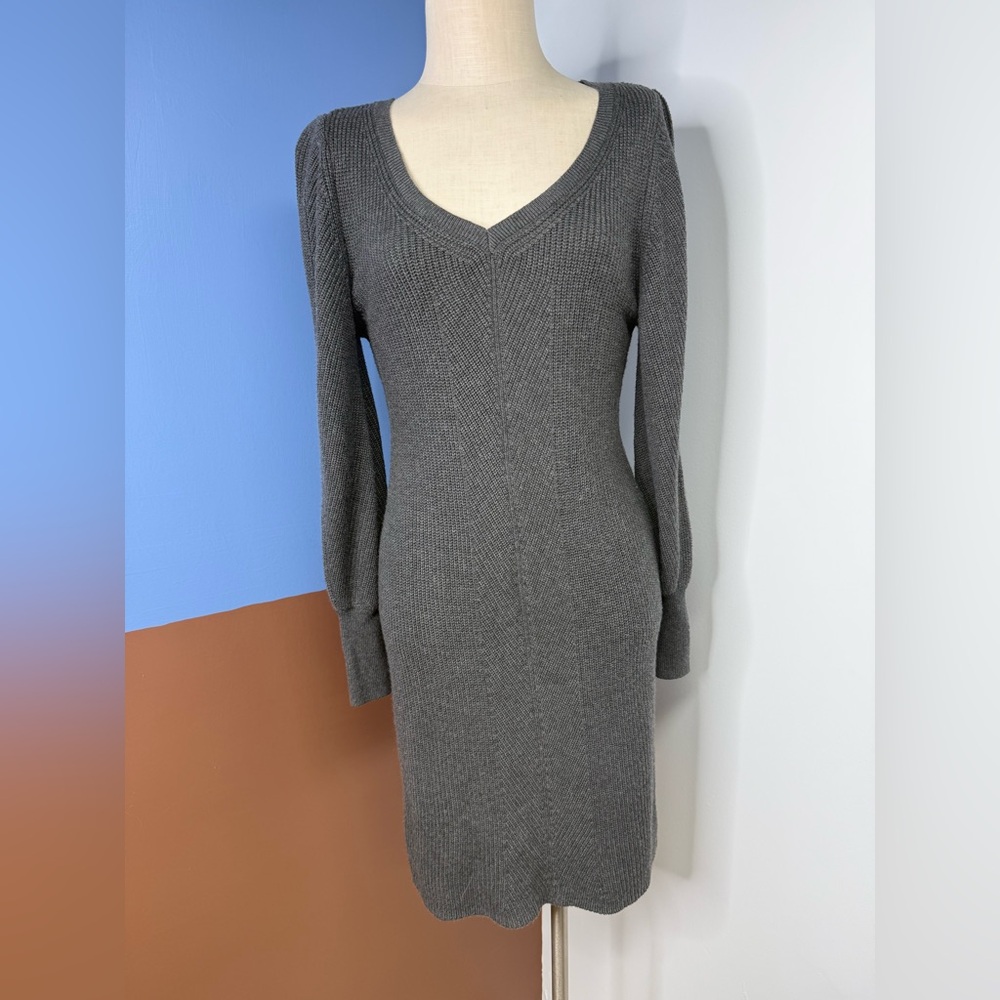 White House Black Market WHBM Charcoal Grey Ribbed Sweater Dress Medium‎
